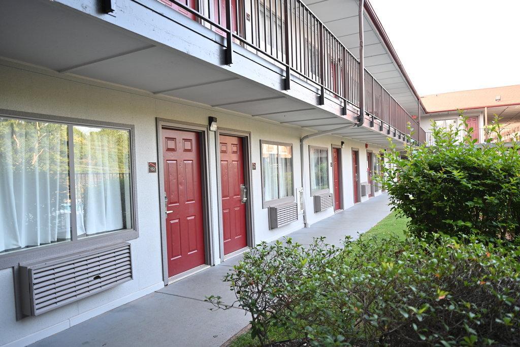 Red Roof Inn Spartanburg - I-85 المظهر الخارجي الصورة